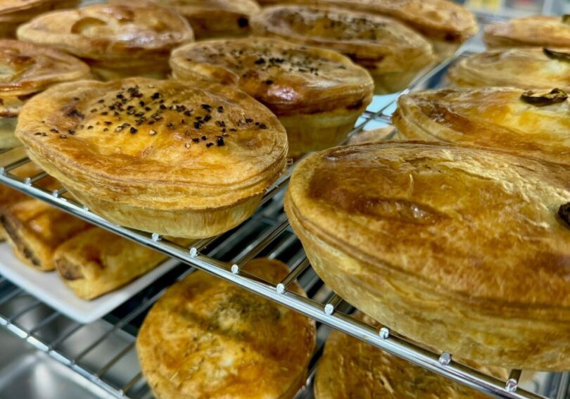 Pies 3
